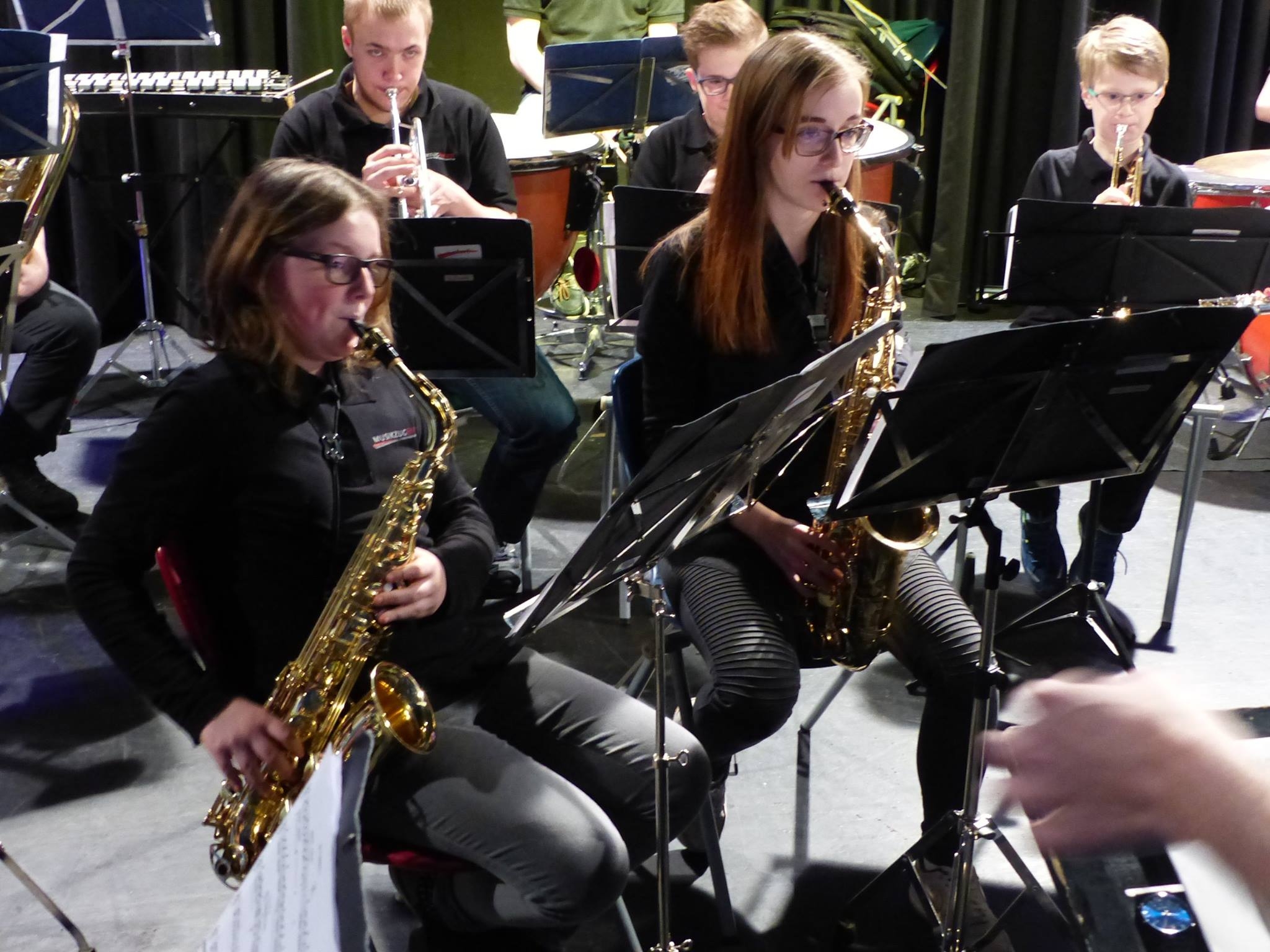 12027092_996110477091793_2307518802447392564_o