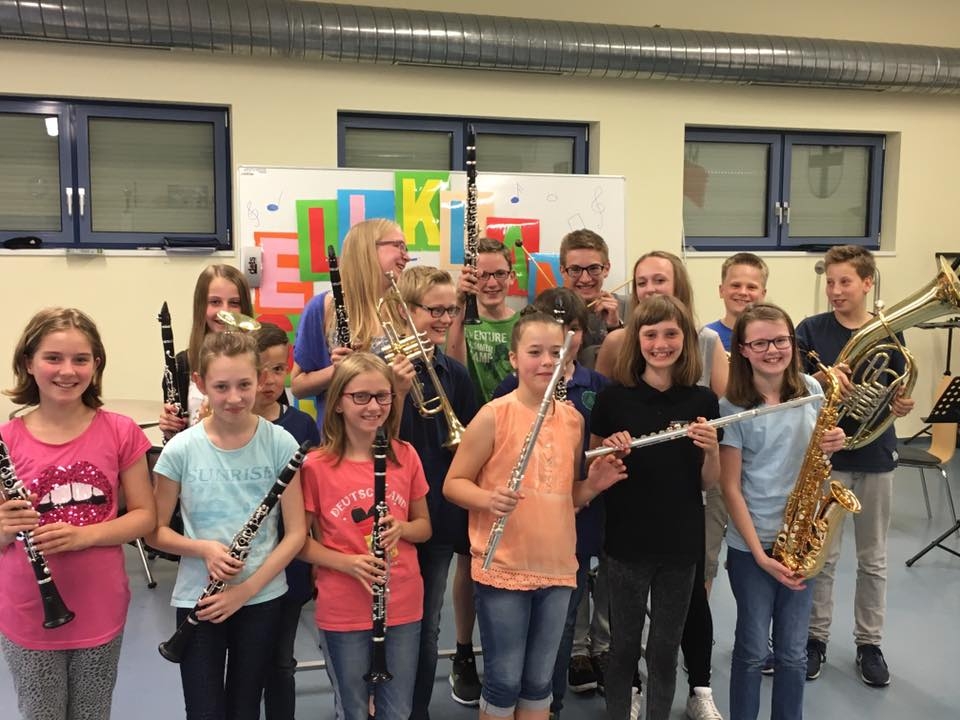 13615370_1074156619287178_7844353735913790919_n